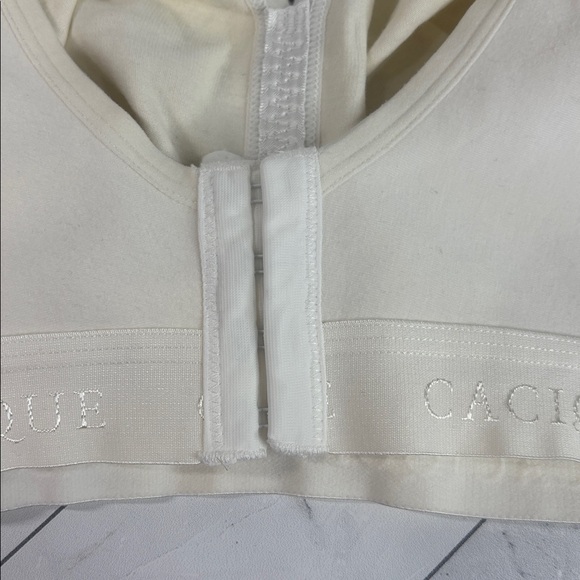 NWOT Cacique Lane Bryant Womens Full Coverage Bra Ivory Unlined NO WIRE 40DDD - Picture 5 of 10